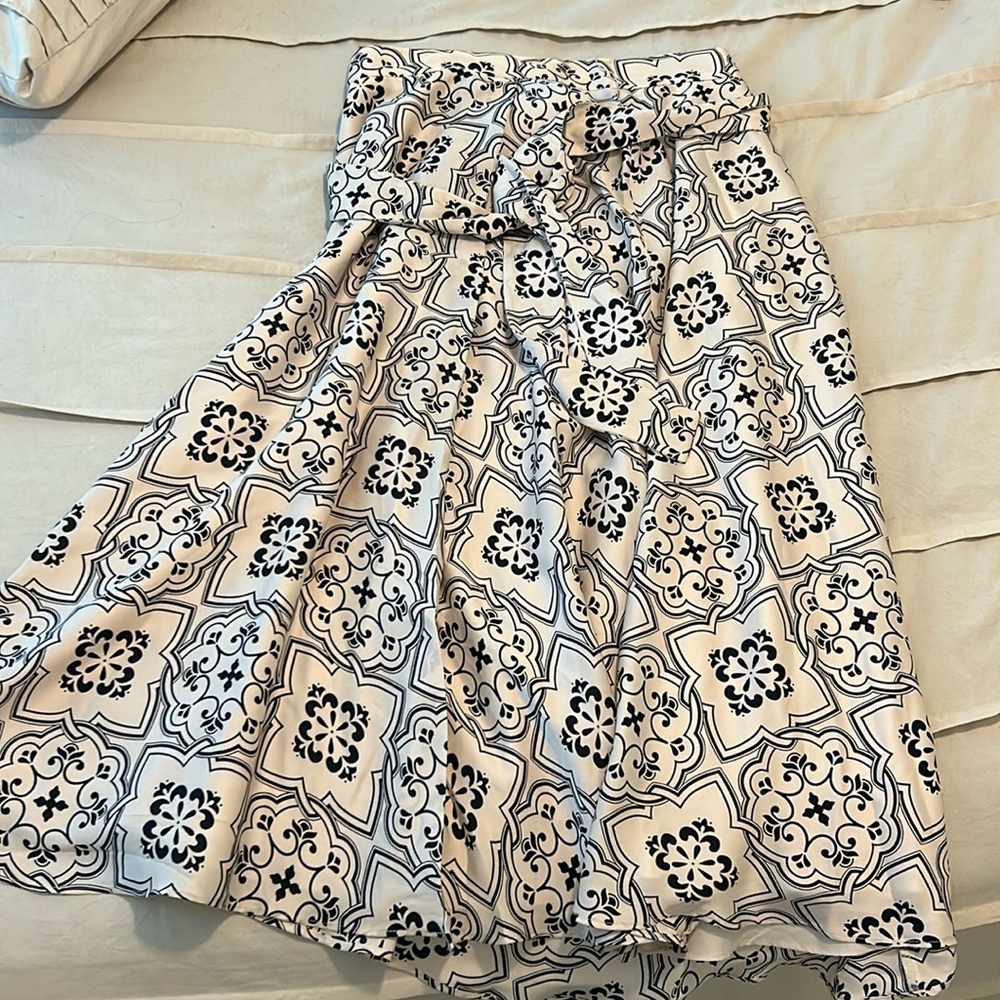 Beautiful Ann Taylor long skirt never worn